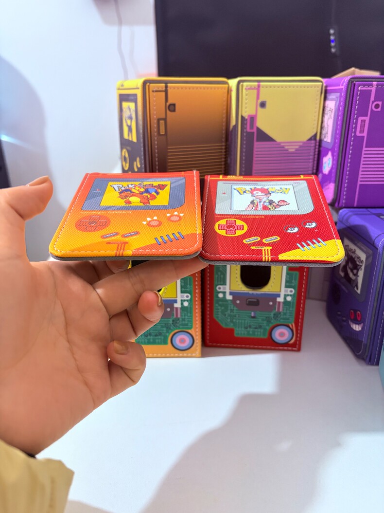 Kotak Penyimpanan Kartu Pokémo - Retro Gaming Expo ulasan dan harga